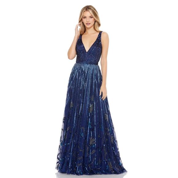 Mac Duggal 5226 Navy Blue V-Neck Sequin Sleeveless Gown Size 2 New - Picture 1 of 9